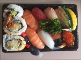 Sushi Hub food