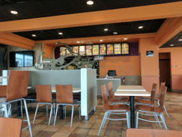 Taco Bell inside