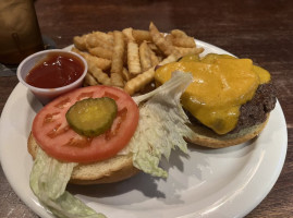 Castlebay Irish Pub food