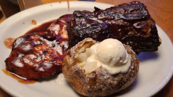 Texas Roadhouse food