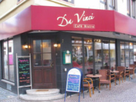 Da Vinci Café Bistro inside