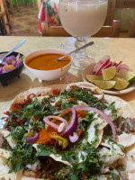 Taqueria Los Hornitos food