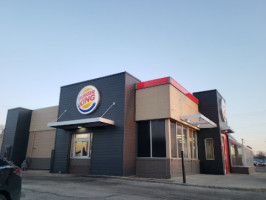 Burger King outside