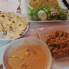 Fahima Tandoori food