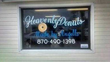 Heavenly Donuts food