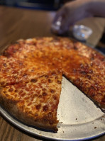 Brickhouse Pub Pizza food