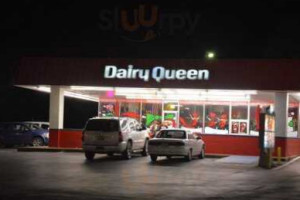 Dairy Queen outside