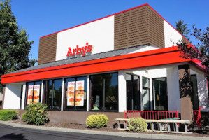 Arby's outside