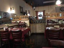 Oscar's Gourmet Cafe (califon) food