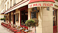 Le Petit Italien inside