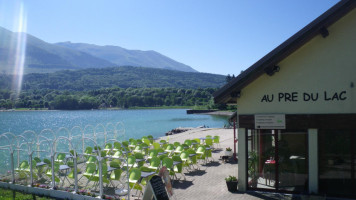 Restaurant Au Pre du Lac outside