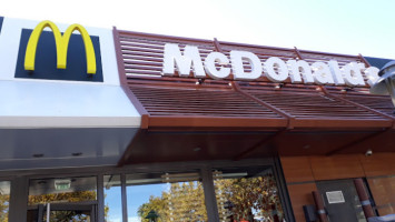 Mcdonald's outside