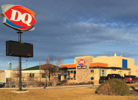 Dairy Queen Grill Chill outside