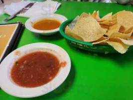 El Mexicanos Grill food