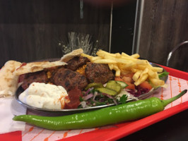 Ottoman Houtskoolgrill food