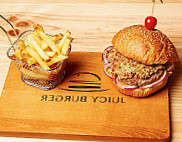 Juicy Burger - Restaurant food