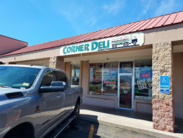 Corner Deli outside