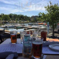 The Marina At Oceanport food