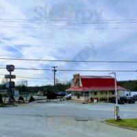 Dairy Queen Grill Chill outside