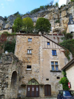 La Terrasse Sainte Marie outside