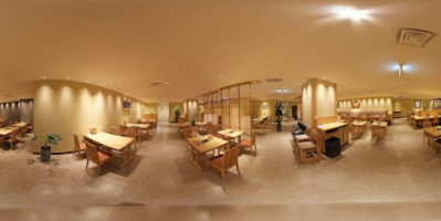 Atsuta Houraiken, Matsuzakaya Branch inside