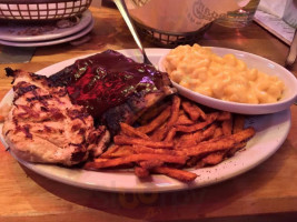 Logan's Roadhouse food