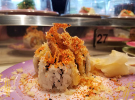 Sushi Maru food