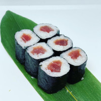 Sushi House La Londe food