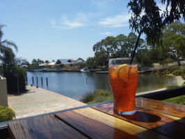 Sandy Cove Tavern food