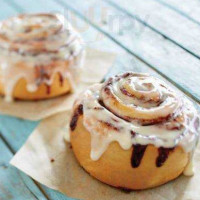 Cinnabon food