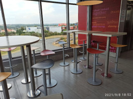 Kfc Poitiers Futuroscope inside