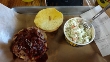 Dickey's Barbecue Pit food