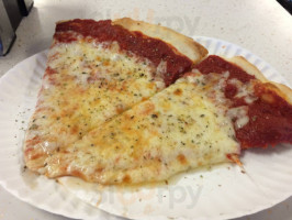 Nicolosi's Pizza food