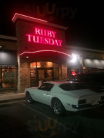 Ruby Tuesdays inside