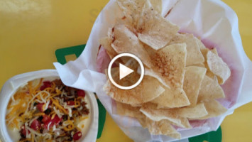 Fuzzy's Taco Shop food