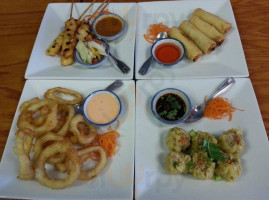 Thai Thai Cuisine food