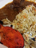 Ruchi Indian Cuisine food