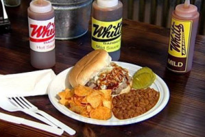 Whitt's Barbecue food