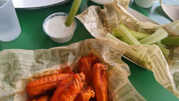 Wingstop food