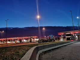 Territoire De France Autogrill Dijon Brognon A31 outside