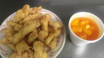 Wing Wah Express food