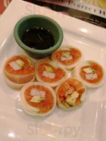 Suvi Thai Sushi food