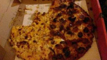 Toppers Pizza food