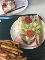 Amalfi's Pizza Of Conover food