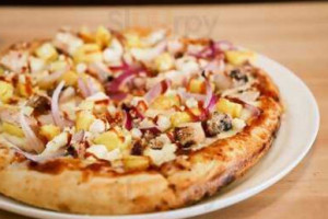 Dough Craft Pizza food