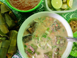 Coto Selaras food