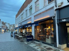 Carluccio's Beverley inside