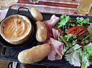 La Chouette Gourmande food