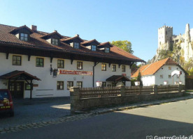 Almwirt Burggasthof Burgkeller Weissenstein outside