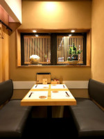 Xiān Dòu Tīng Shāo Niǎo Jī Yuán (yakitori Torihara) inside